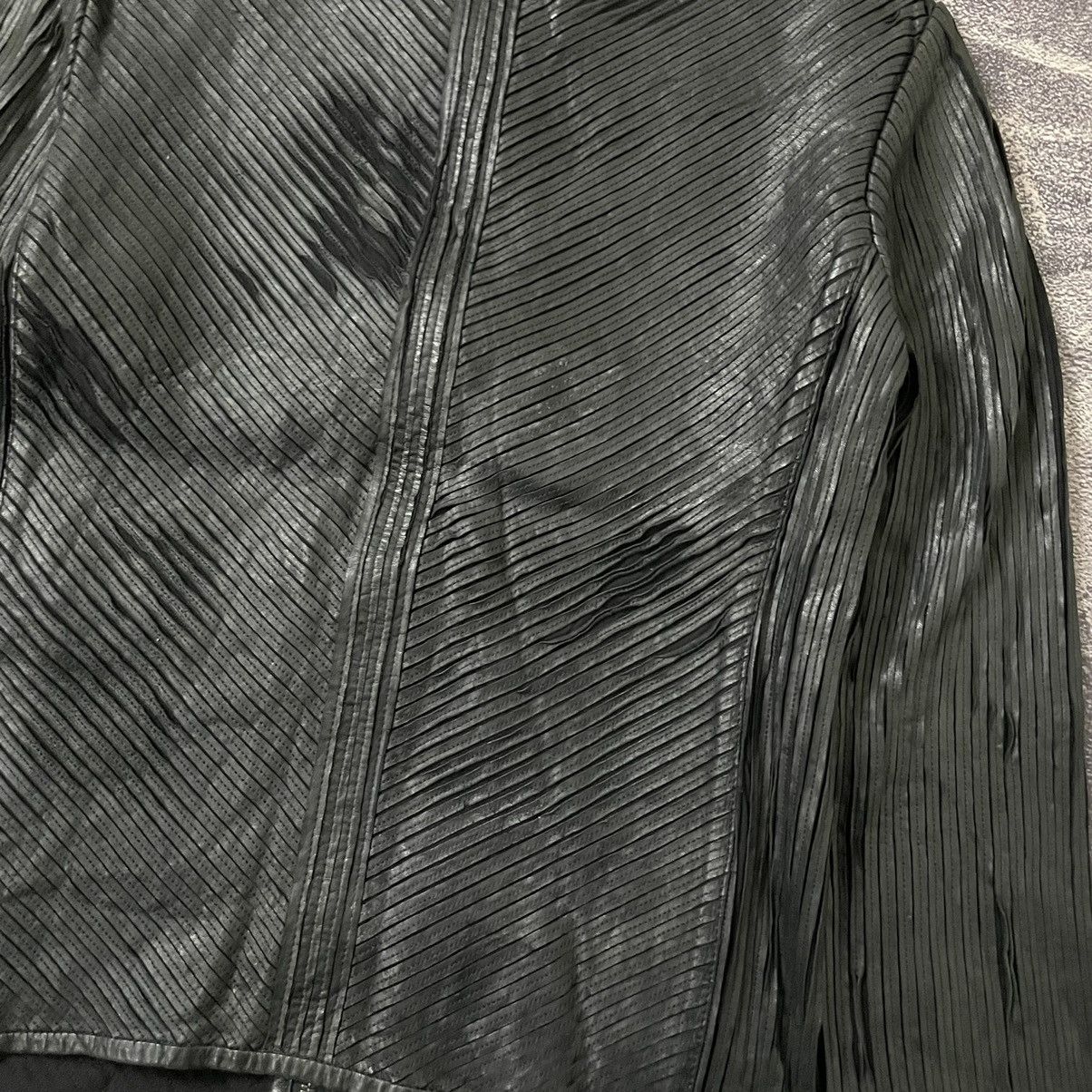 Armani Collezioni × Vintage Vintage armani collezioni leather jacket Size US M / EU 48-50 / 2 - 5 Thumbnail