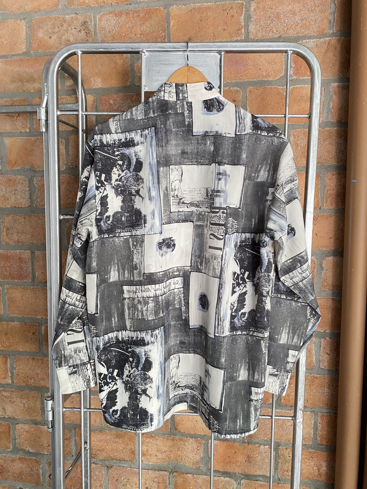 Designer × Japanese Brand ECONOMY BRAND Abstract Print Mandarin Shirt Size US M / EU 48-50 / 2 - 9 Thumbnail