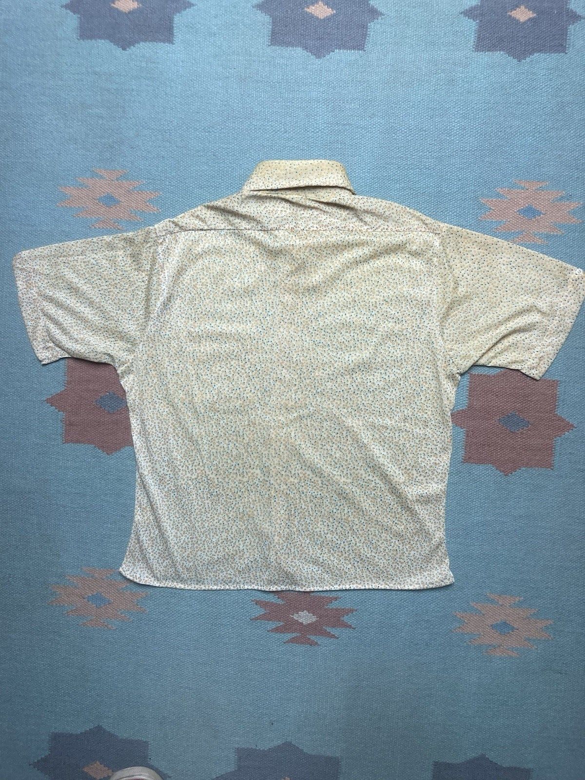 Vintage 70s button shirt nylon polka dot dagger collar boxy medium Size US M / EU 48-50 / 2 - 8 Thumbnail