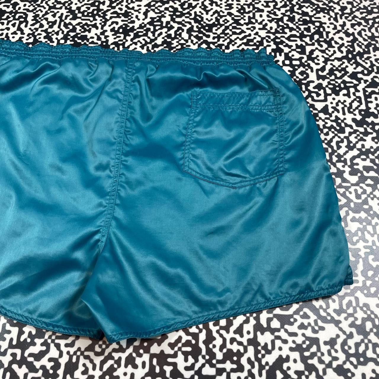 Nike Vintage 90s Nike Swoosh Logo Retro Style Sport Shorts Size US 38 / EU 54 - 9 Thumbnail