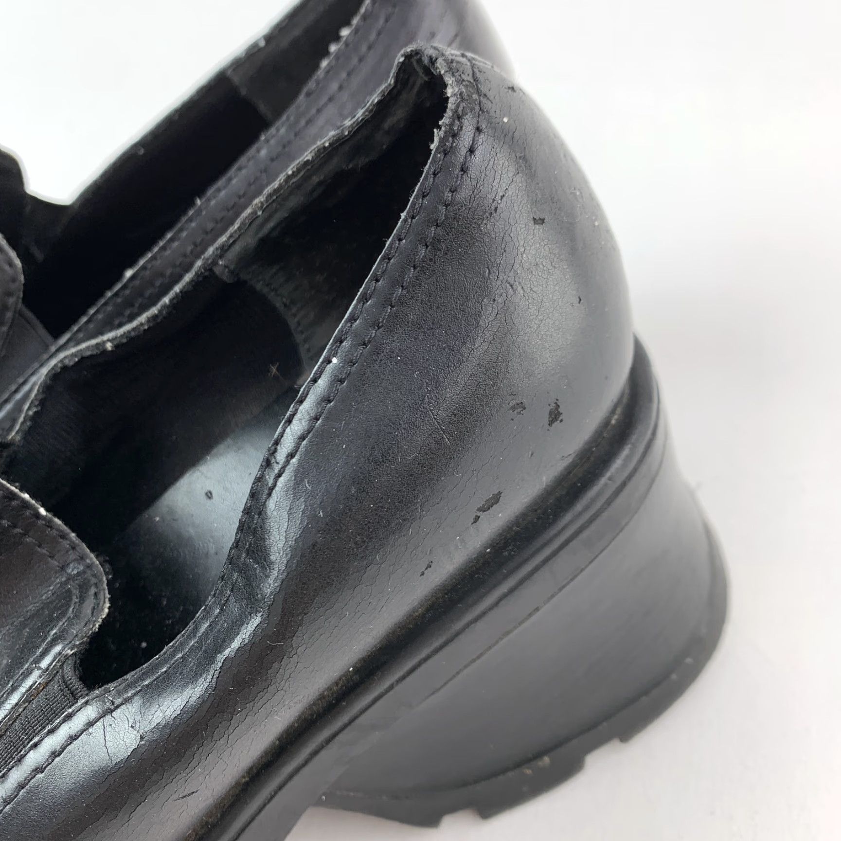Vintage VINTAGE First Kiss Leather Platform Loafers Women Read First Kiss Black Slip-On 7.5 Round Toe Platform Chunky Heel 3.5in Y2K Grunge 90s Vintage Womens Size US 8 / IT 38 - 2 Thumbnail