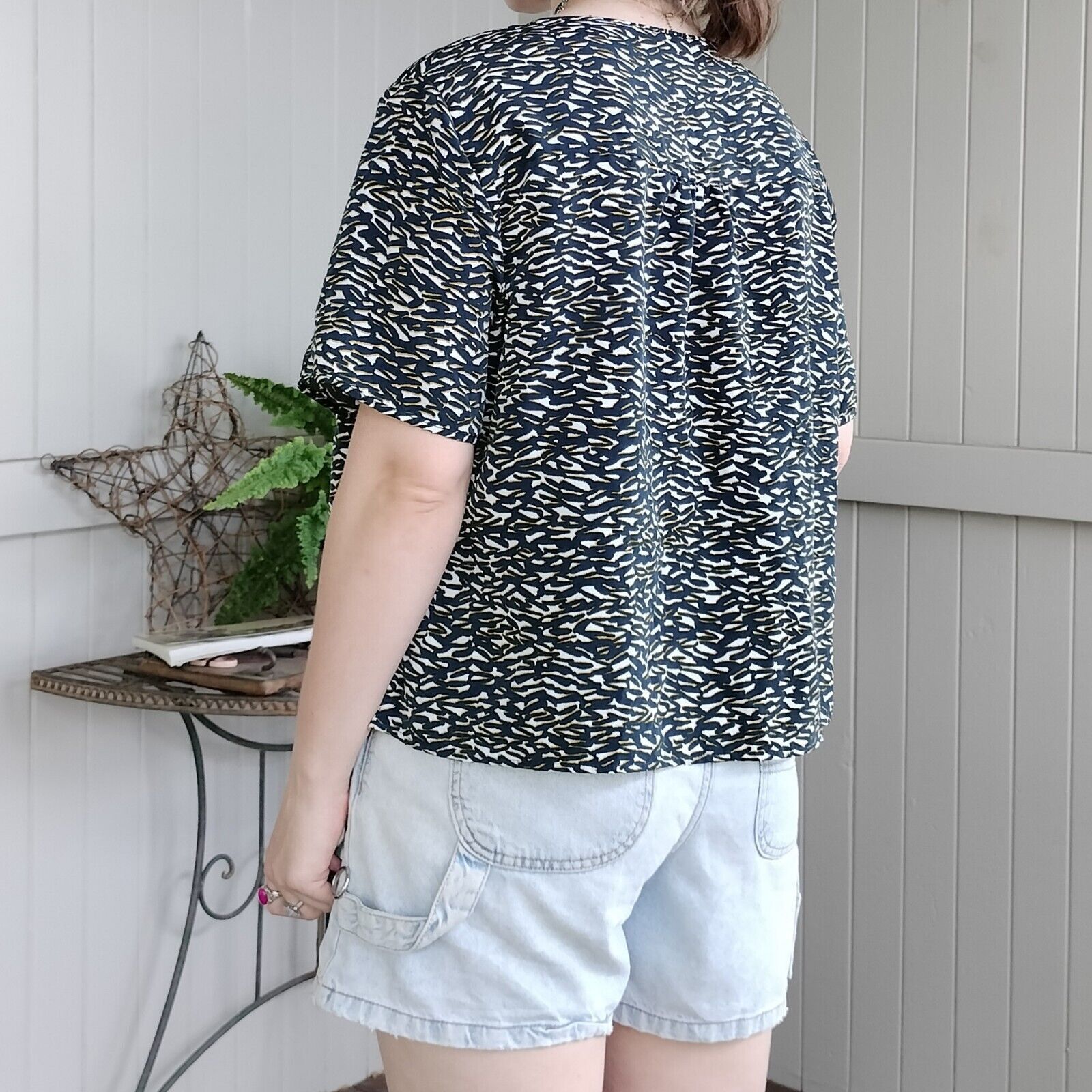 Designer Eastex Womens Blouse Short Sleeve Abstract Printed Corporate Size XXL / US 16-18 / IT 52-54 - 2 Thumbnail