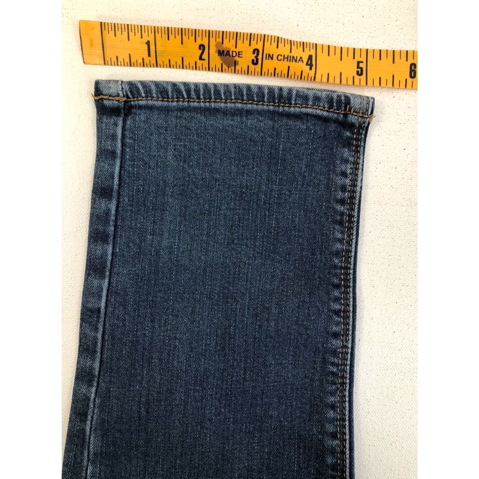 Vintage BULLHEAD Denim Co. Womens 9 HIGH RISE SKINNIEST Blue STRETCH Jeans Denim See Photos Stretch Womens 9 Blue High Rise Jeans Size 30" / US 8 / IT 44 - 7 Thumbnail