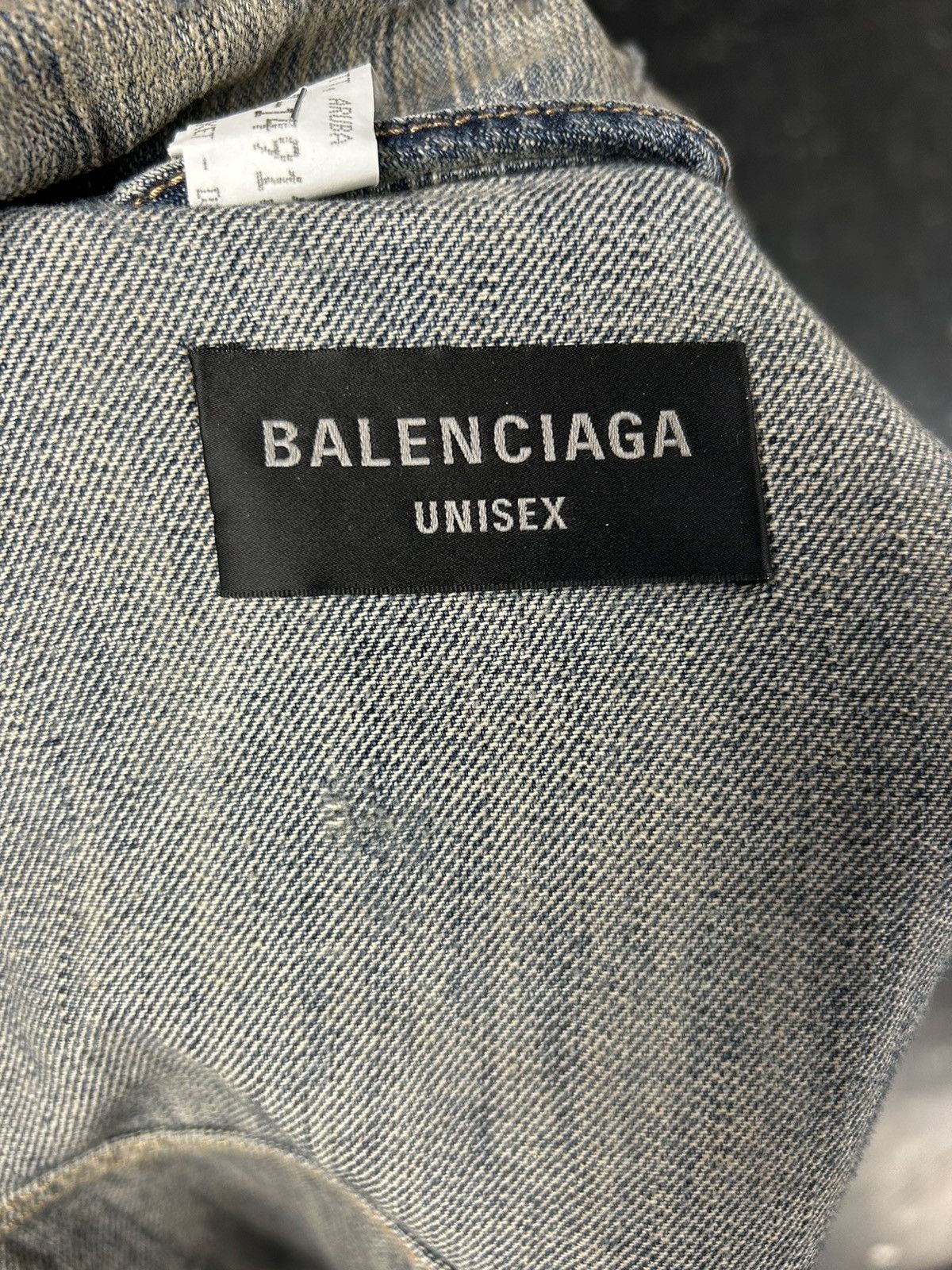 Balenciaga Balenciaga Distressed Denim Jacket Size US L / EU 52-54 / 3 - 4 Thumbnail