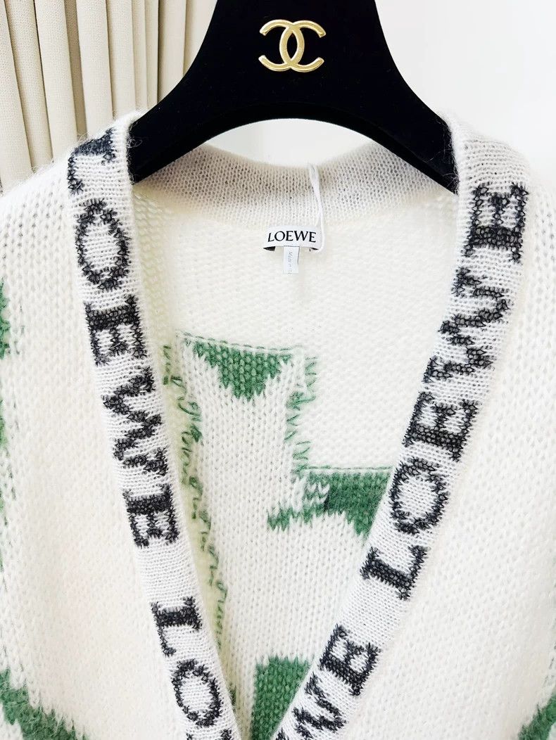 Loewe Loewe Green deer pattern long sleeve horsehair sweater Size XS / US 0-2 / IT 36-38 - 4 Thumbnail