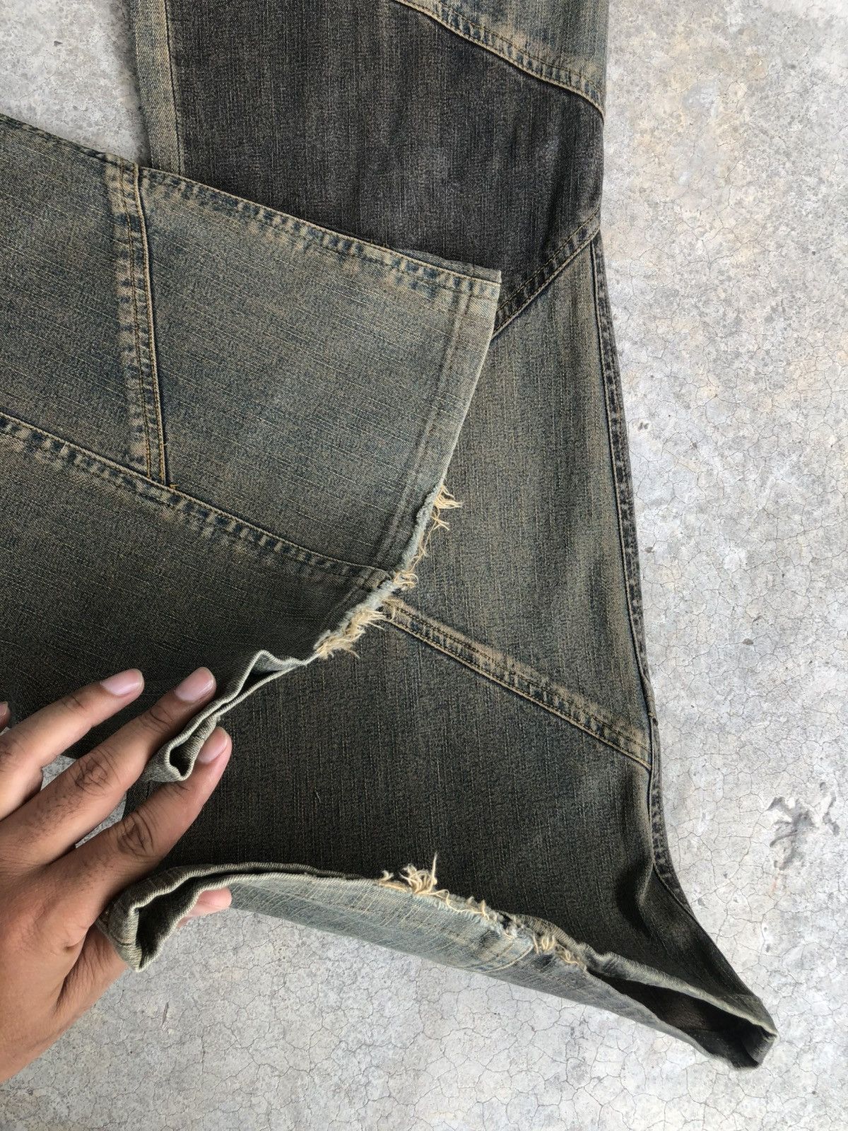 Tornado Mart Japanese Tornado Mart Flared Jeans Patchwork Distressed Size US 29 - 15 Thumbnail