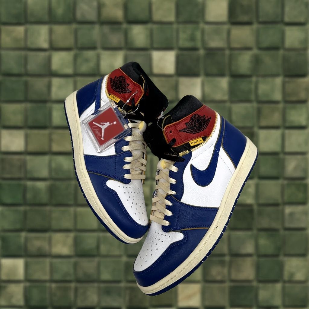 Jordan Brand VINTAGE? Nike Jordan 1 Retro High x Union Storm Blue 2018 Mens 10 Brand New DS With Receipt Size US 9 / EU 42 - 1 Thumbnail