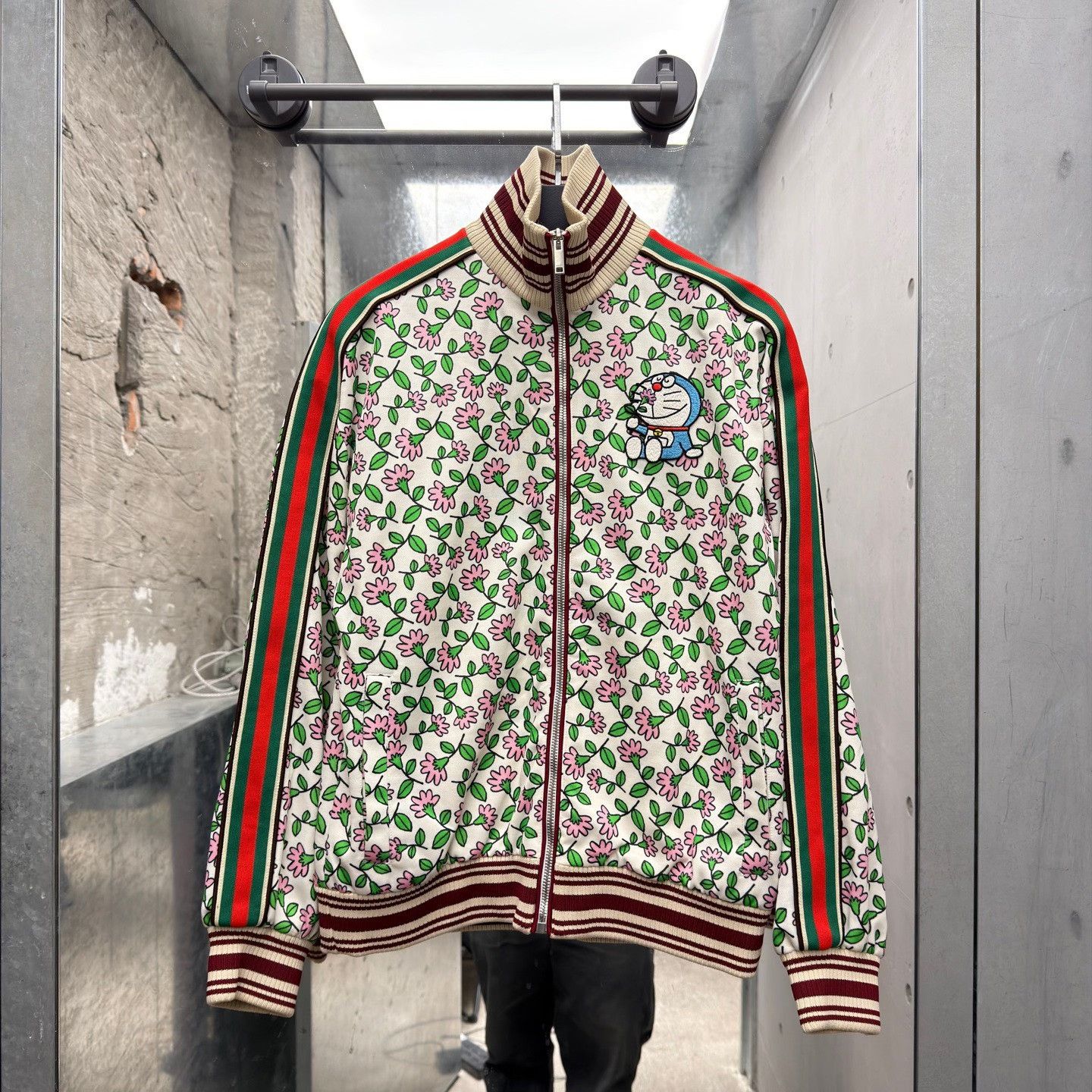 Gucci Gucci Collab Embroidered Jacket XXS Women Size XXS / US 00 / IT 34 - 1 Thumbnail
