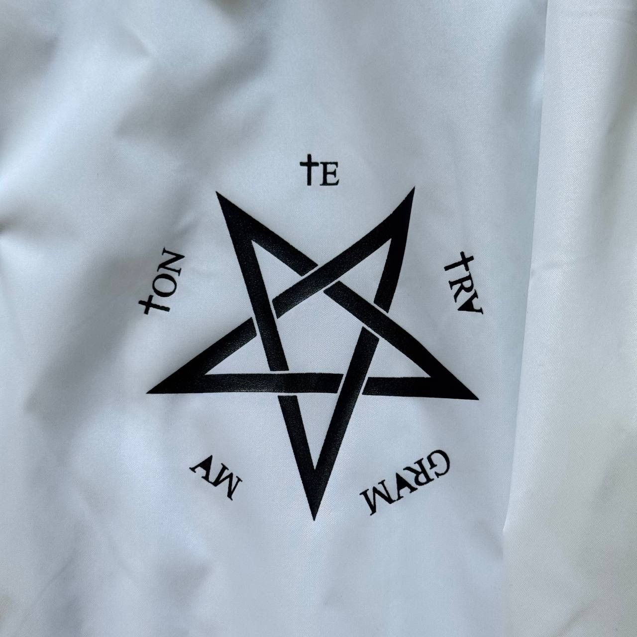 If Six Was Nine Rare Japanese brand NO ID Goth Pentagram Cross Coach Jacket Size US M / EU 48-50 / 2 - 6 Thumbnail