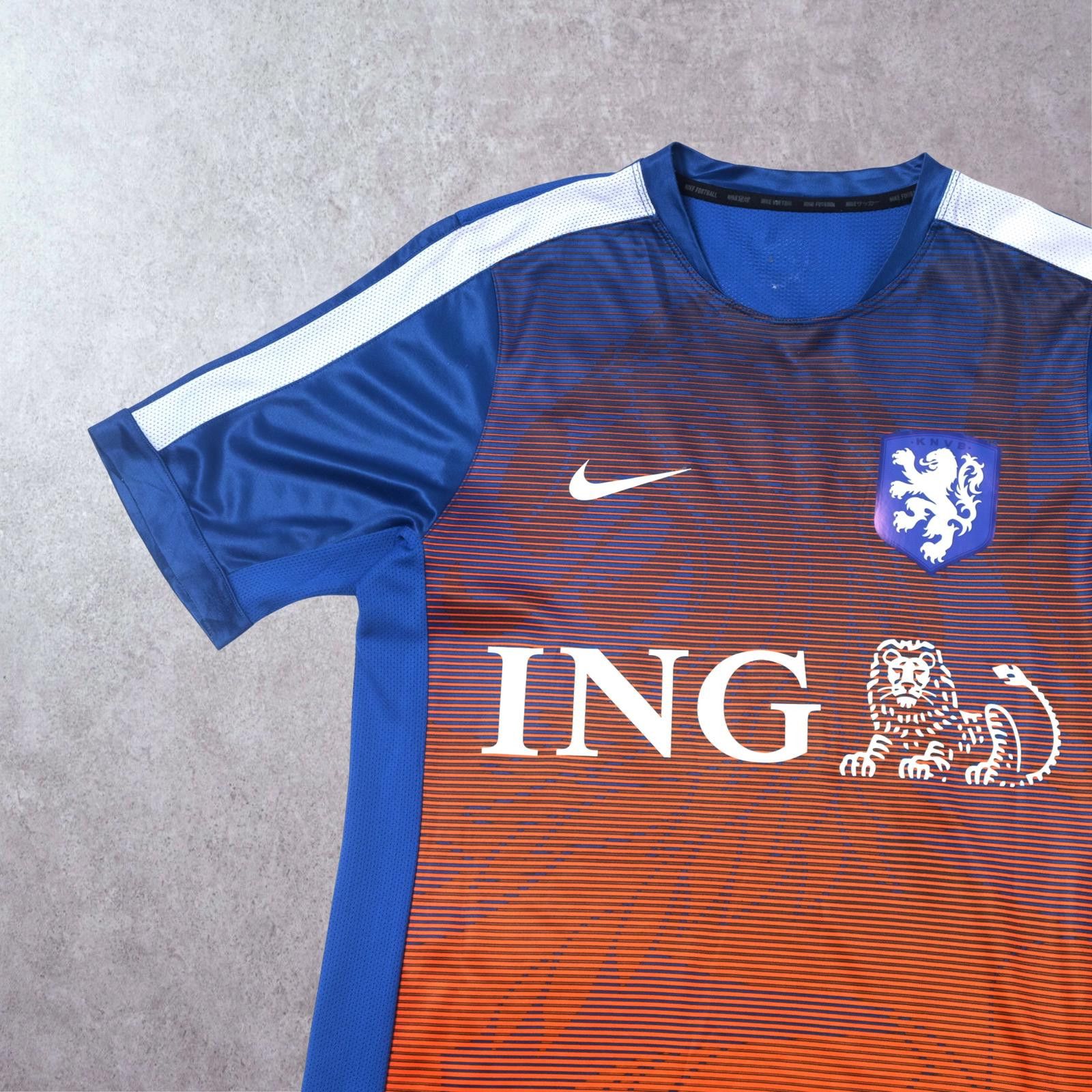 Nike 2014/15 Netherlands Training Shirt Nike (M) Size US M / EU 48-50 / 2 - 3 Thumbnail