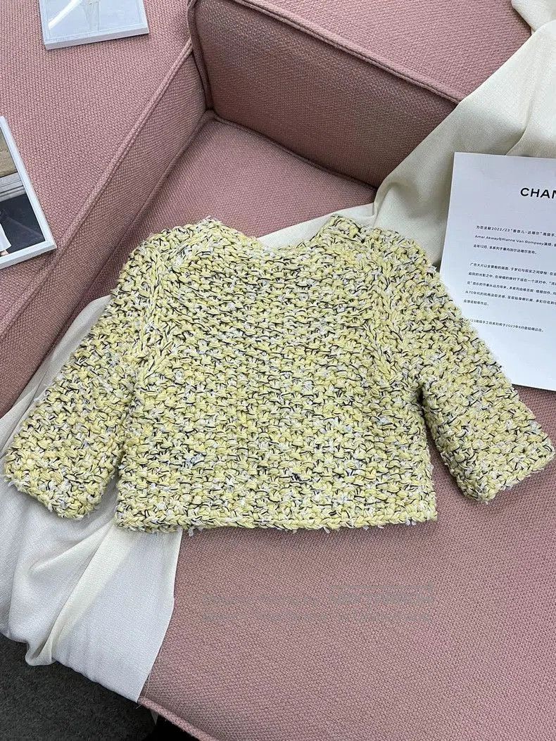 Chanel Chanel Yellow Knit Woven Jacket. Size US XS / EU 42 / 0 - 5 Thumbnail