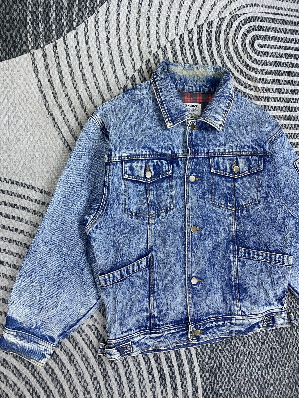 Japanese Brand Vintage Work Free Acid Blue Wash Denim Button Style Jacket Size US M / EU 48-50 / 2 - 3 Thumbnail