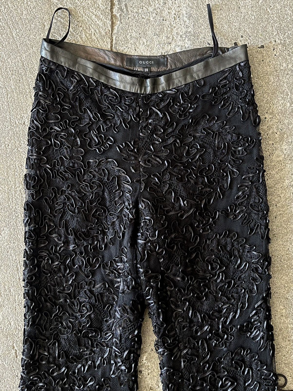 Gucci Archive Gucci - Tom Ford - FW1999 - Evening Lace Pants Size 26" / US 2 / IT 38 - 10 Thumbnail
