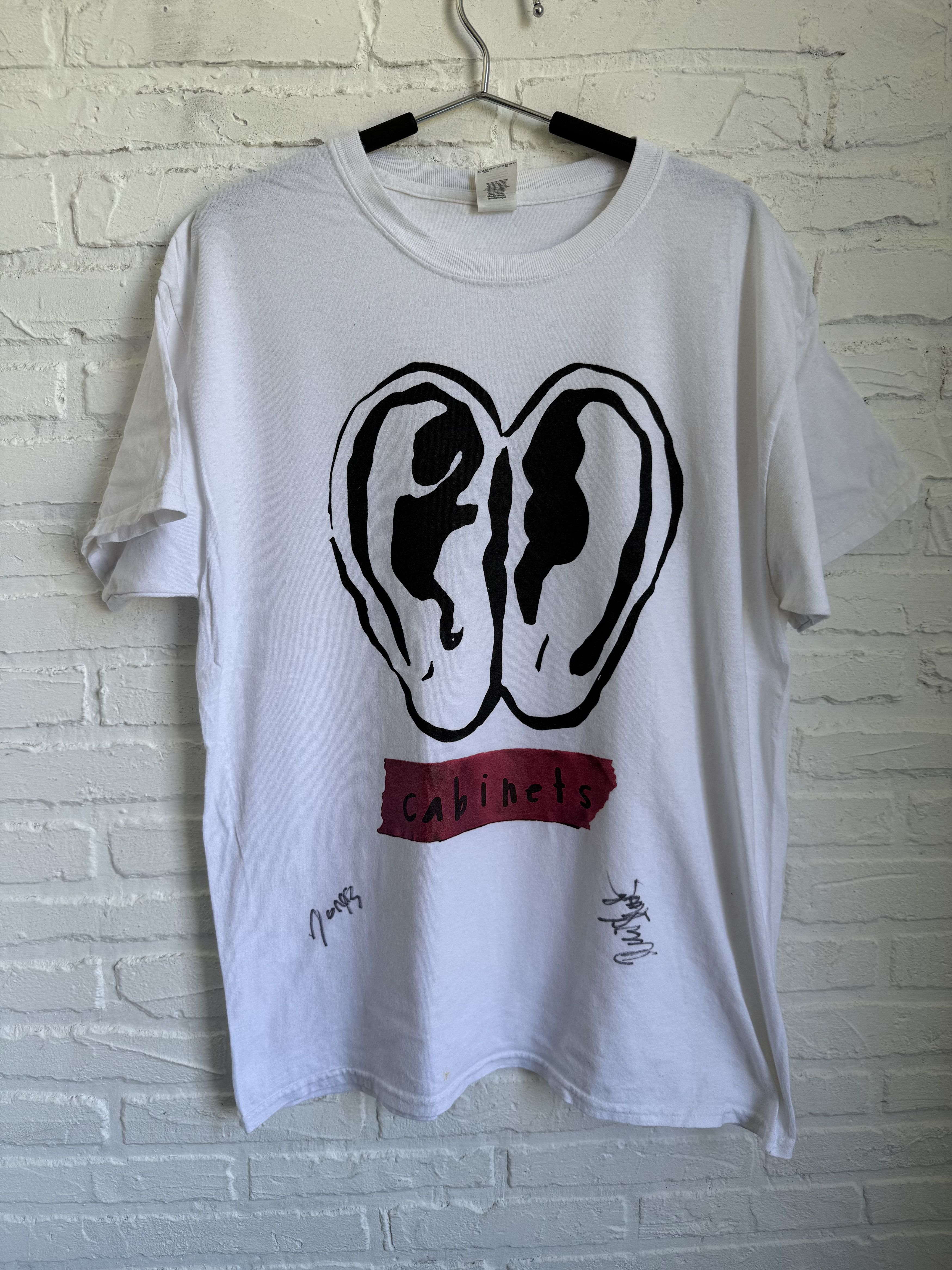 Band Tees Cabinets Band T-Shirt Signed Autograph Size US L / EU 52-54 / 3 - 1 Thumbnail