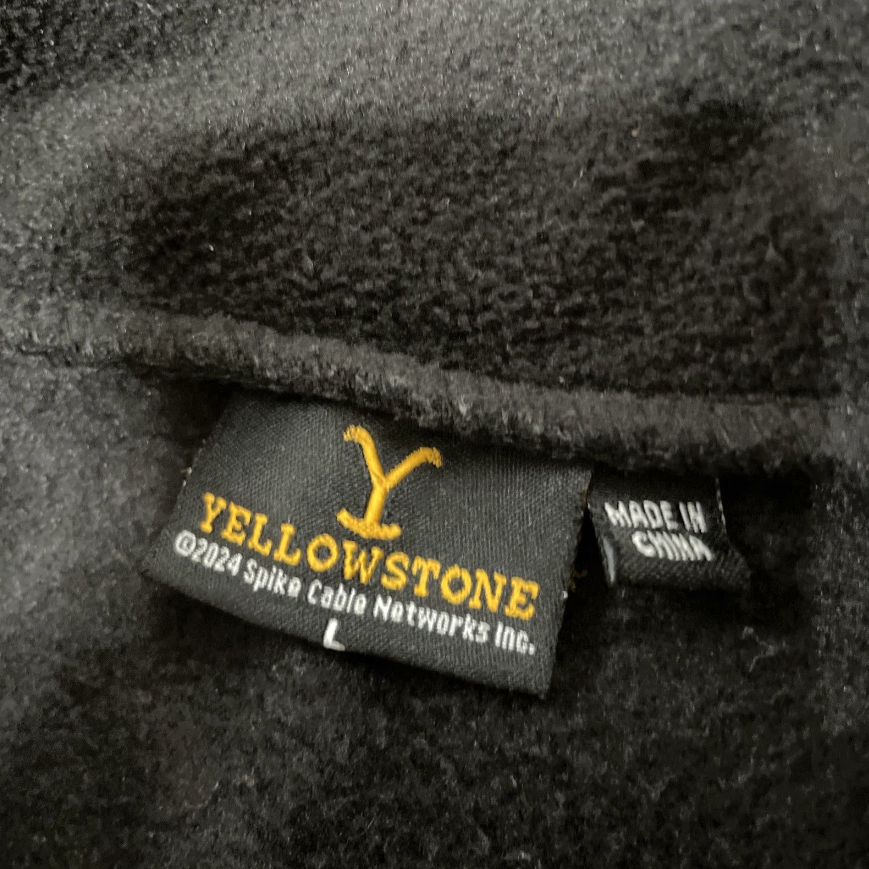 Vintage VINTAGE Yellowstone Dutton Ranch Fleece Vest Men L Black Full-Zip Mock Movie Studios Production Crew Issued Size US L / EU 52-54 / 3 - 6 Thumbnail