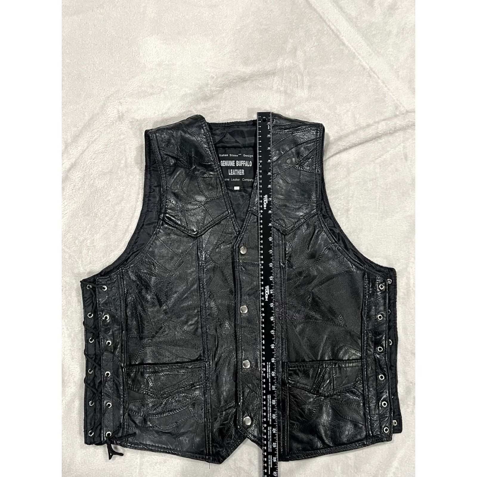 Palace VINTAGE Navarre Leather Vest Men Black Buffalo Leather Italian-Missing a Lace 3XL Vest Leather Black 3XL Navarre Mens Size US XXL / EU 58 / 5 - 5 Thumbnail