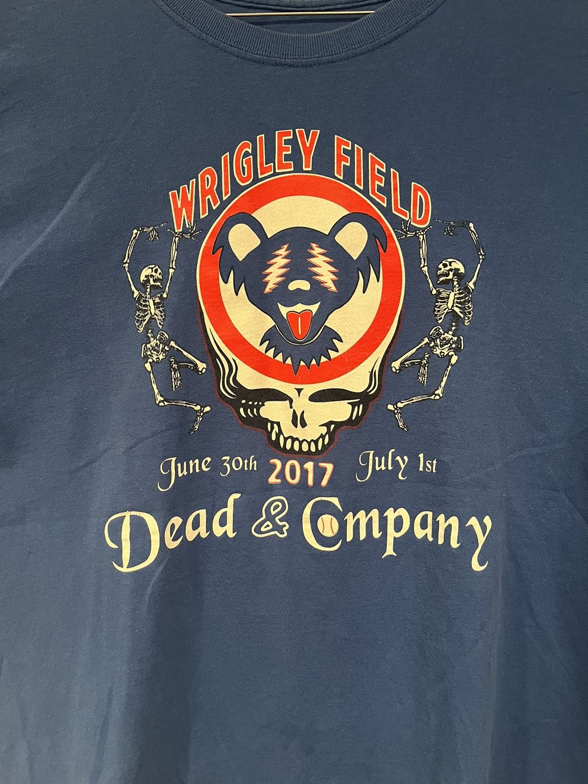 Grateful Dead 2017 Grateful Dead Wrigley Field concert tshirt Size US M / EU 48-50 / 2 - 2 Thumbnail