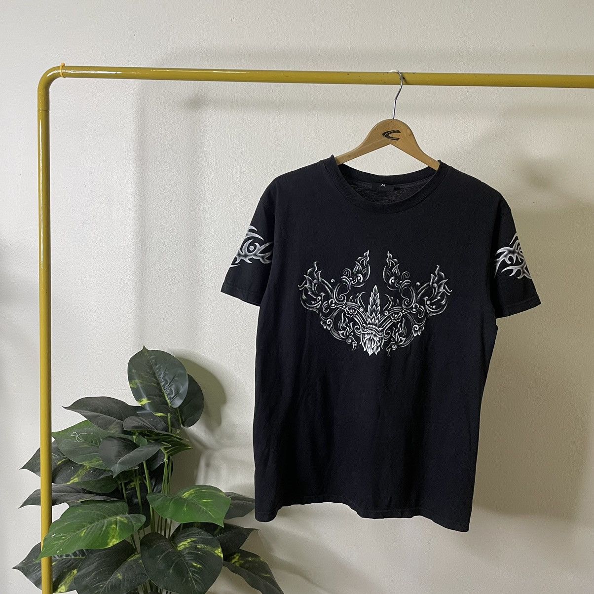If Six Was Nine Vintage Y2K Affliction Cyber Gothic Punk Grunge T Shirt Size US M / EU 48-50 / 2 - 1 Thumbnail