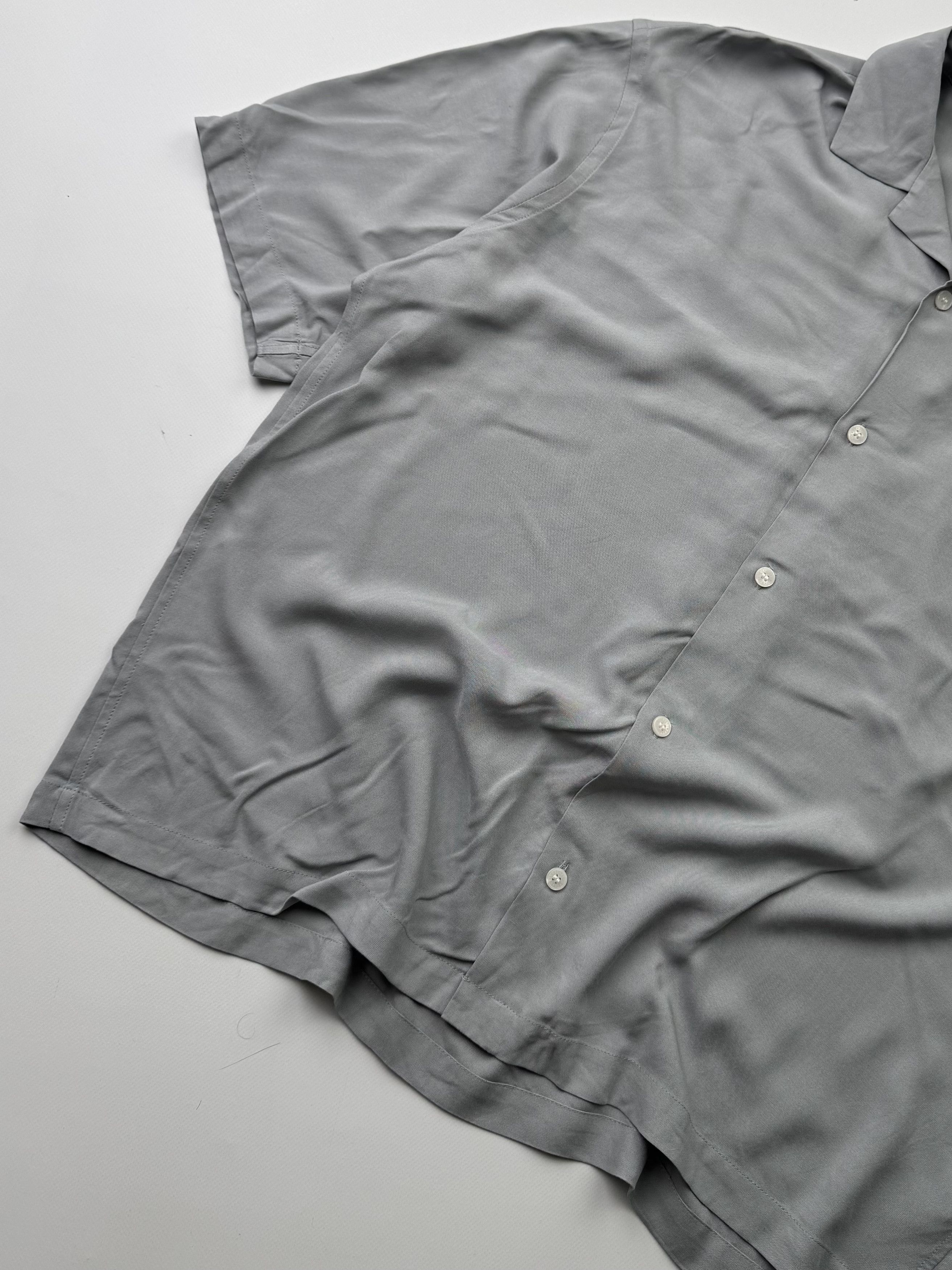 Weekday Weekday Viscose Oversized Shirt Short Sleeve (145) Size US S / EU 44-46 / 1 - 2 Thumbnail