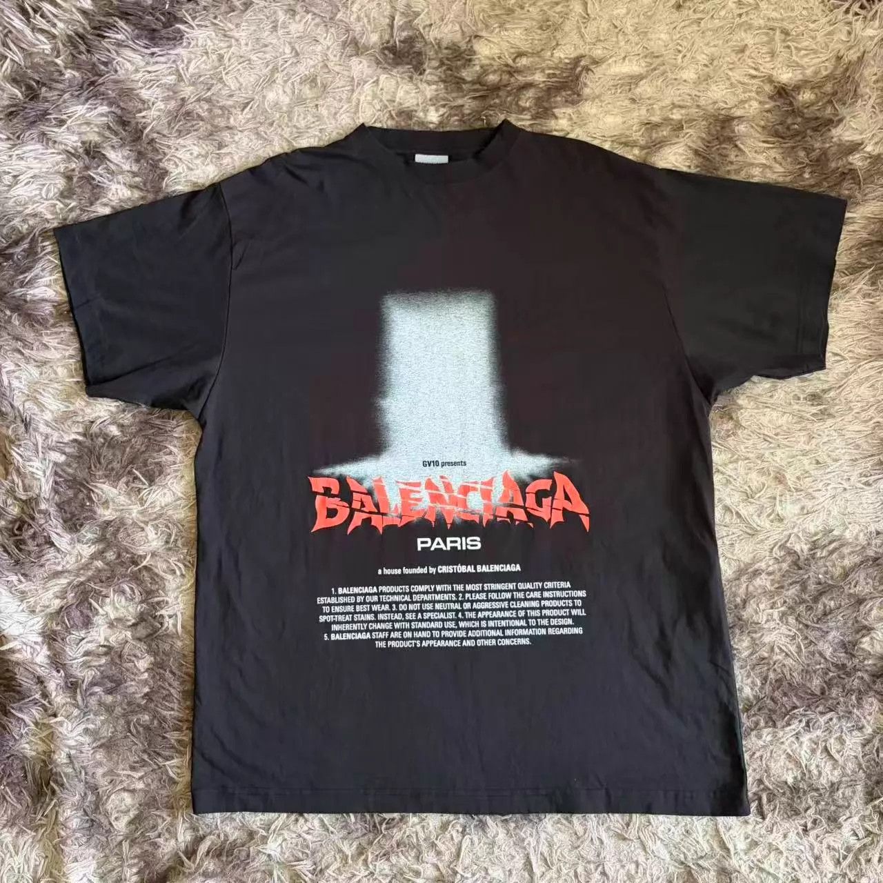 Balenciaga Balenciaga 2026fw Distressed Cracked Logo Tee S Size US S / EU 44-46 / 1 - 1 Thumbnail