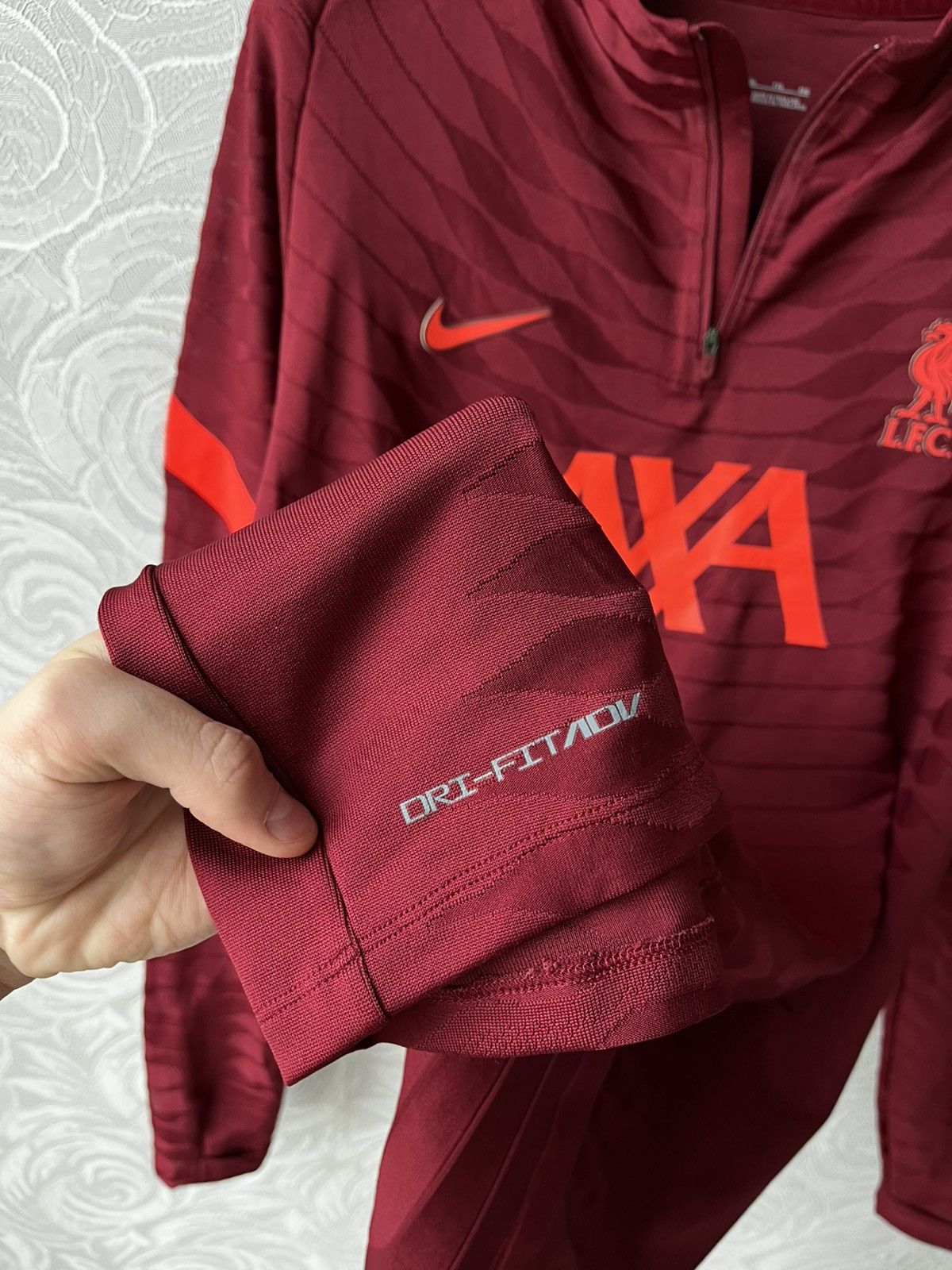 Nike FC Liverpool 2021/22 Training Nike shirt soccer Long Sleeve Size US XXL / EU 58 / 5 - 5 Thumbnail