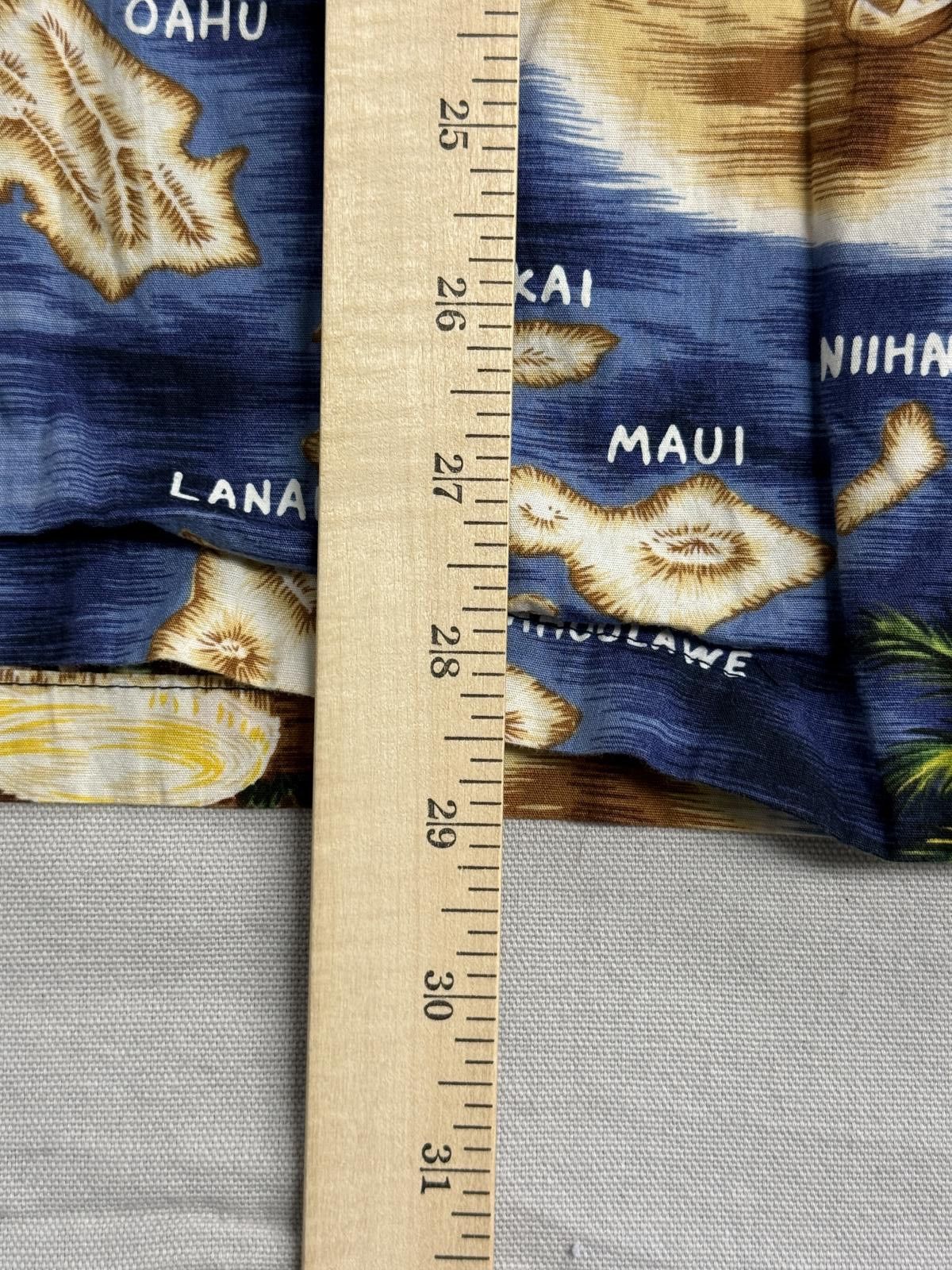 Other RJC Mens Hawaiian Shirt Hawaiian Islands Made in Hawaii - M Size US M / EU 48-50 / 2 - 8 Thumbnail