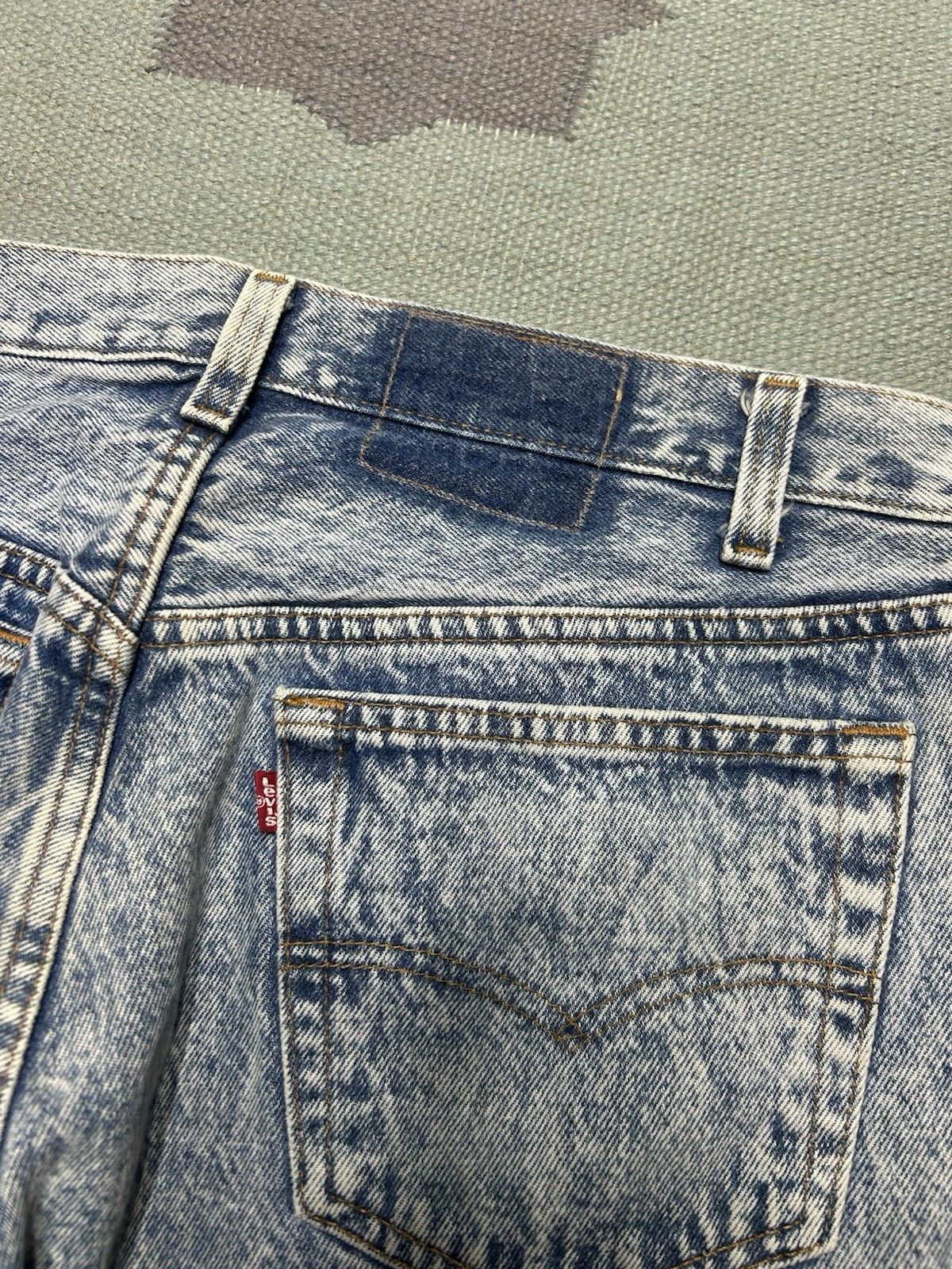 Vintage Vtg 80s Levis 501 jeans acid stone wash button fly USA 32x29 Size US 32 / EU 48 - 4 Thumbnail