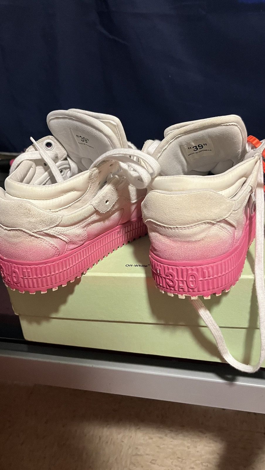 Off-White off white floating arrow Size US 9 / IT 39 - 2 Thumbnail