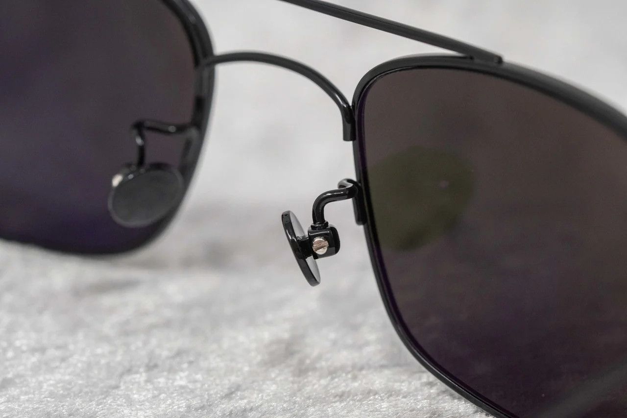 Ann Demeulemeester Ann Demeulemeester Sunglasses Black and Grey Size ONE SIZE - 9 Thumbnail