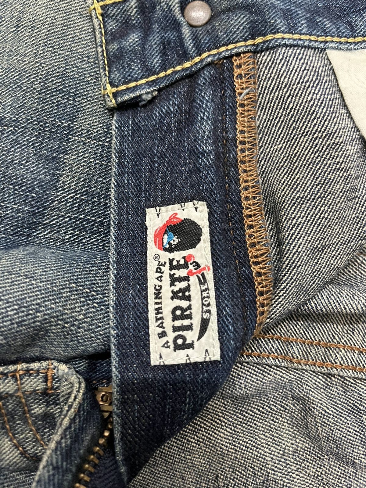 Bape Vintage Bape Pirate Store Carpenter Denim Size US 32 / EU 48 - 10 Thumbnail