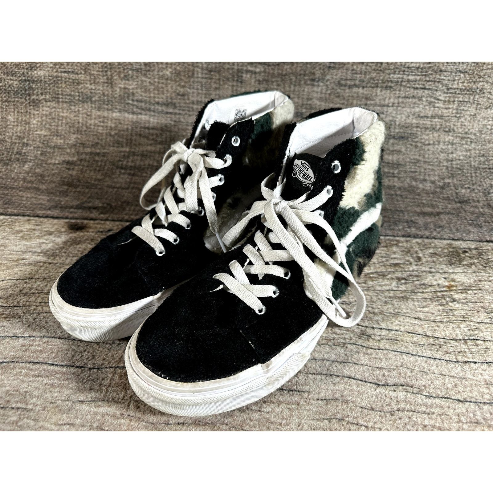 Vans Vans Sk8-Hi Camo Sherpa Sneakers Men's High Top Shoes Size US 9 / EU 42 - 1 Thumbnail
