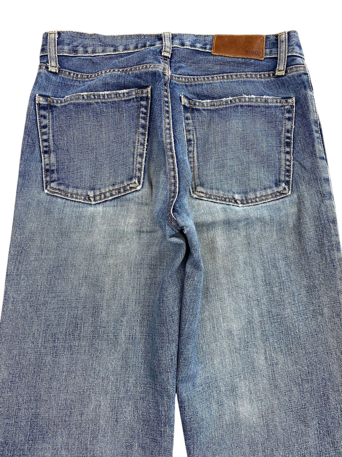 Uniqlo Uniqlo Blue Wash Ripped Style Loose Jeans Size US 29 - 4 Thumbnail