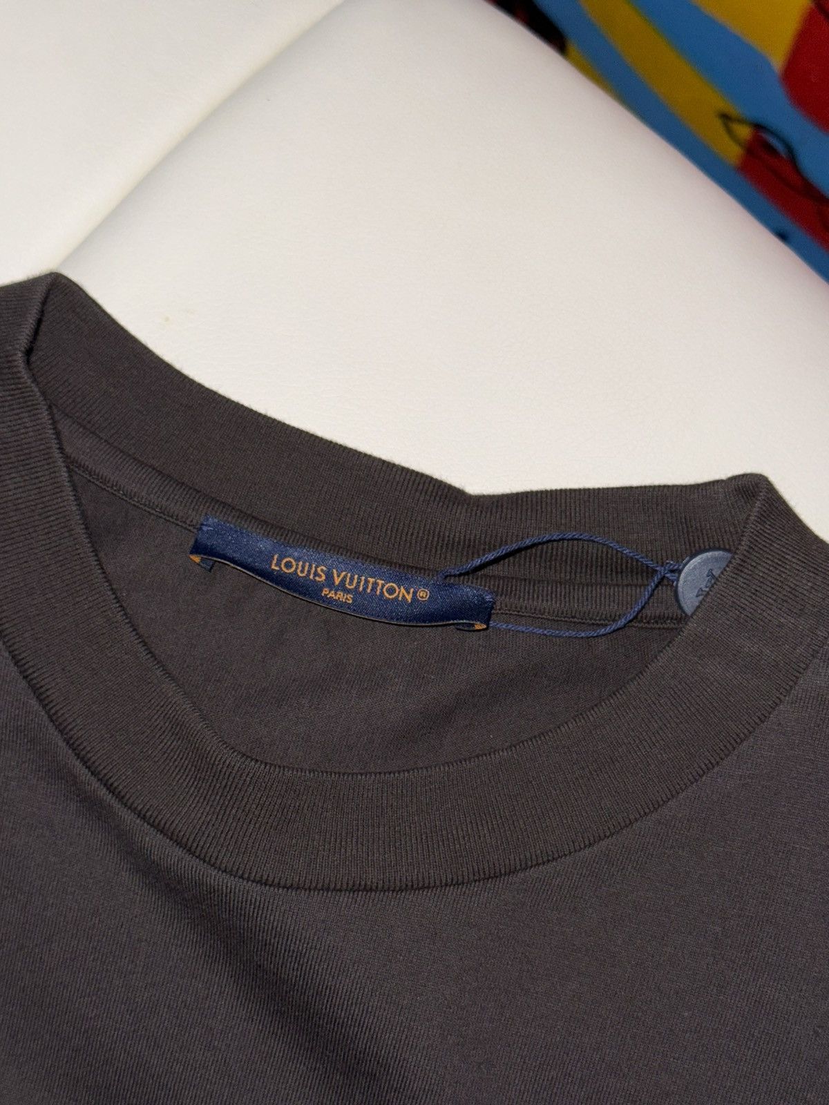 Louis Vuitton Louis Vuitton logo t shirt Size US L / EU 52-54 / 3 - 3 Thumbnail