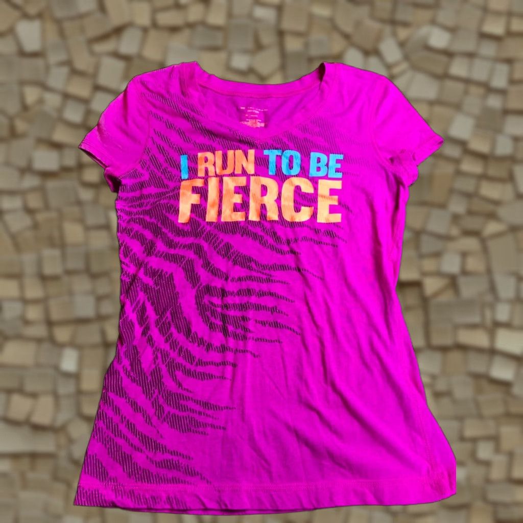 Tek Gear Shirt Womens XS Purple Pink I RUN TO BE FIERCE Dry Tek