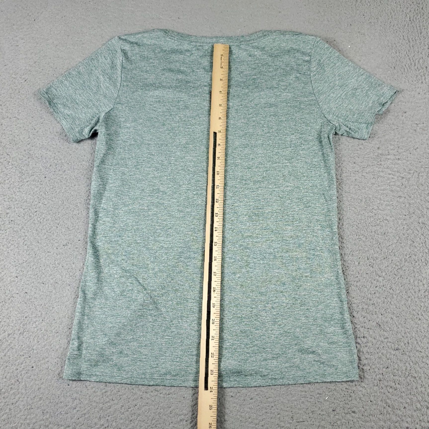 Nike Nike T Shirt Womens Size Small Green Swoosh Casual Short Sleeve Ladies Size S / US 4 / IT 40 - 3 Thumbnail