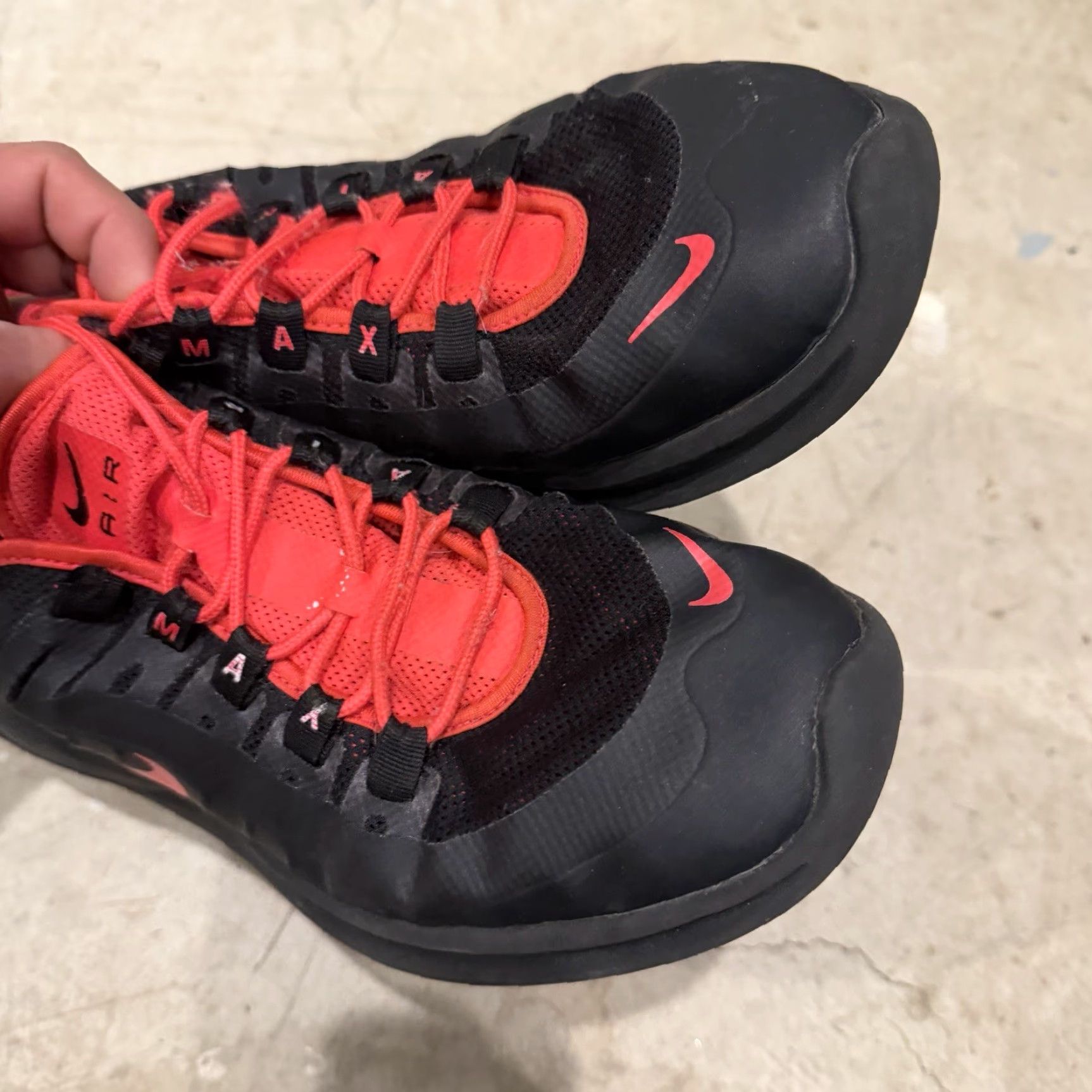 Nike Nike Air Max Axis Sneaker Men Black Red Orbit AA2146-008 Size 10 Tears Size US 9 / EU 42 - 5 Thumbnail