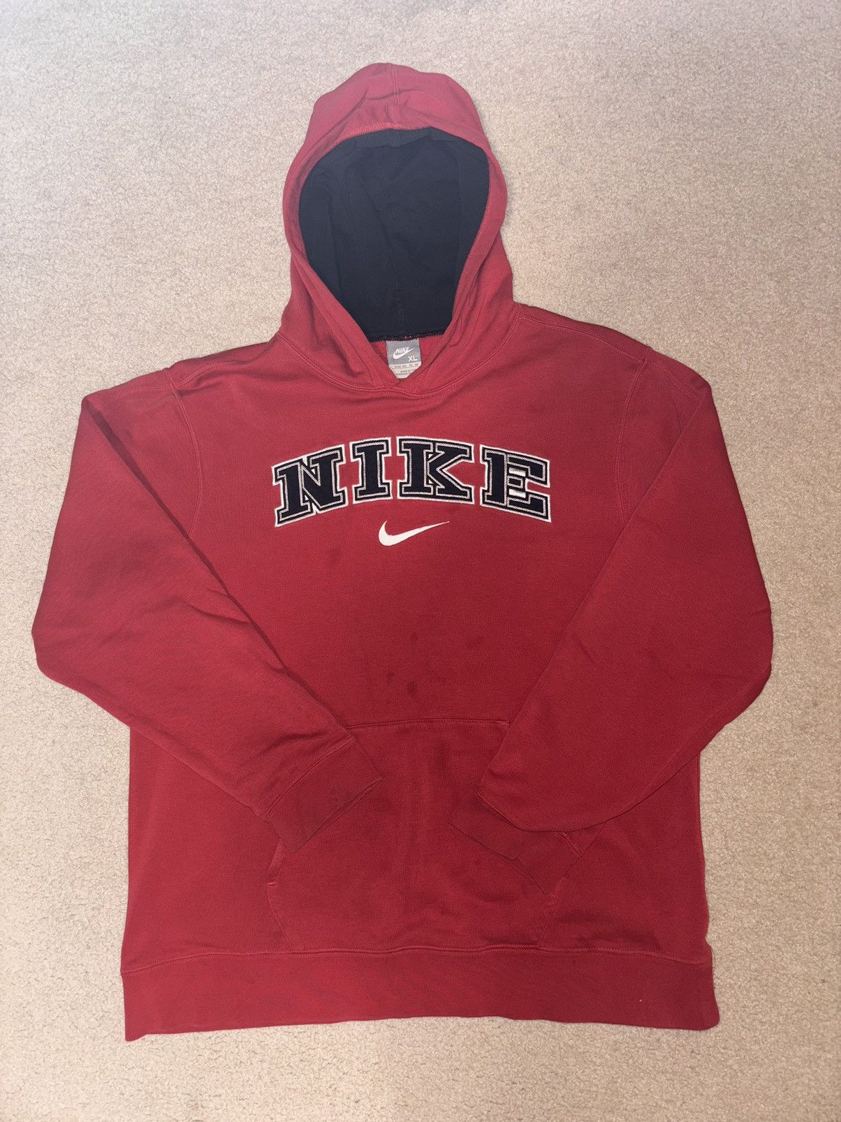 Nike Vintage Nike Grey Tag Boys Red Sweatshirt W/ Nike Logo XL Size US S / EU 44-46 / 1 - 1 Thumbnail