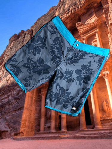 Japanese Brand × Quiksilver Y2K Quiksilver Swimming Surfwear shorts Men’s Size US 30 / EU 46 - 1 Thumbnail