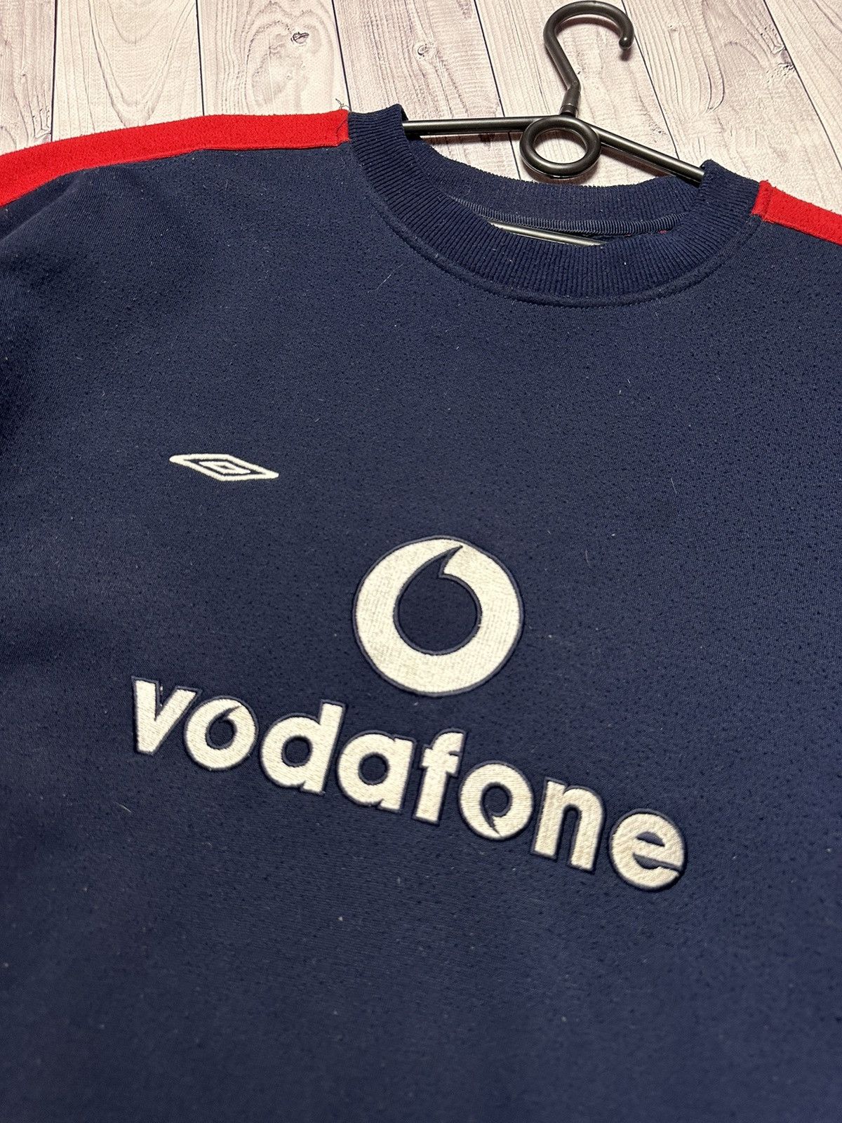 Umbro × Vintage Vintage Umbro Sweatshirt Vodafone big logo size L rare Size US L / EU 52-54 / 3 - 4 Thumbnail