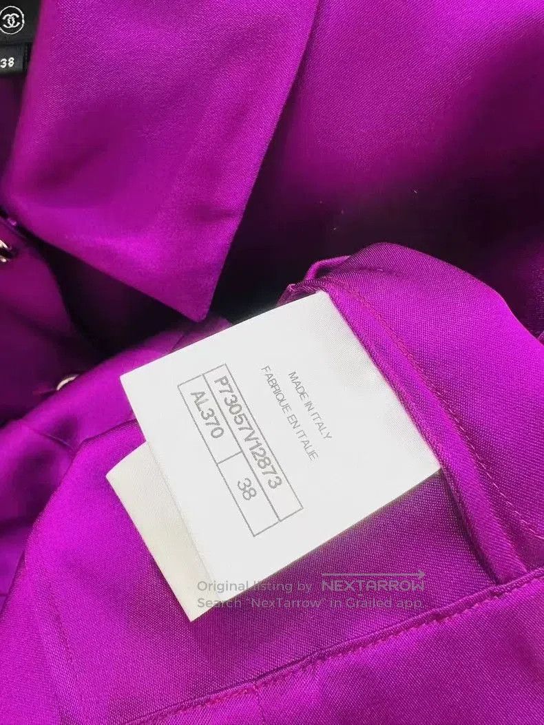 Chanel Chanel Purple Silk Gem Button Shirt. Size US M / EU 48-50 / 2 - 5 Thumbnail