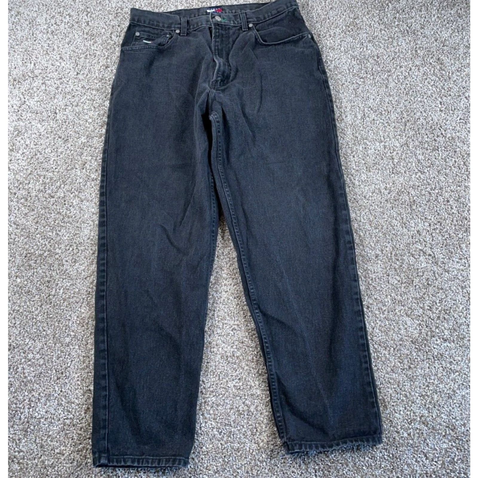 Tommy Hilfiger VINTAGE Tommy Hilfiger Jeans Men's Tapered Leg Black Denim 90s Retro Hip Hop Relaxed Fit 34x30 Size US 34 / EU 50 - 2 Thumbnail
