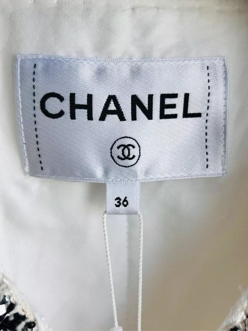 Chanel Chanel Roll-edged tweed coat Size XS / US 0-2 / IT 36-38 - 2 Thumbnail