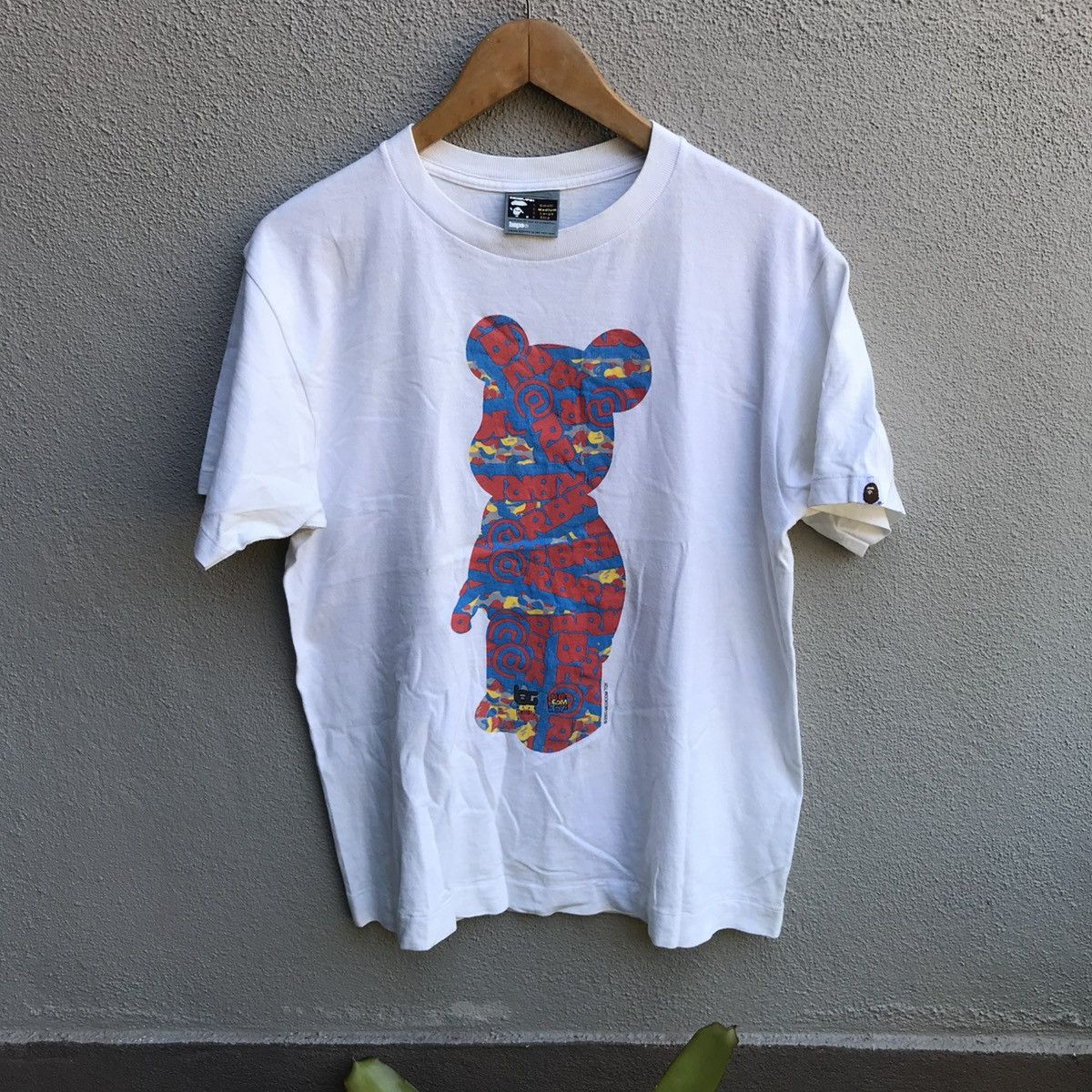 Bape × Medicom Toy Bape x Medicom Toy Exhibition 2003 Tee Size US M / EU 48-50 / 2 - 1 Thumbnail