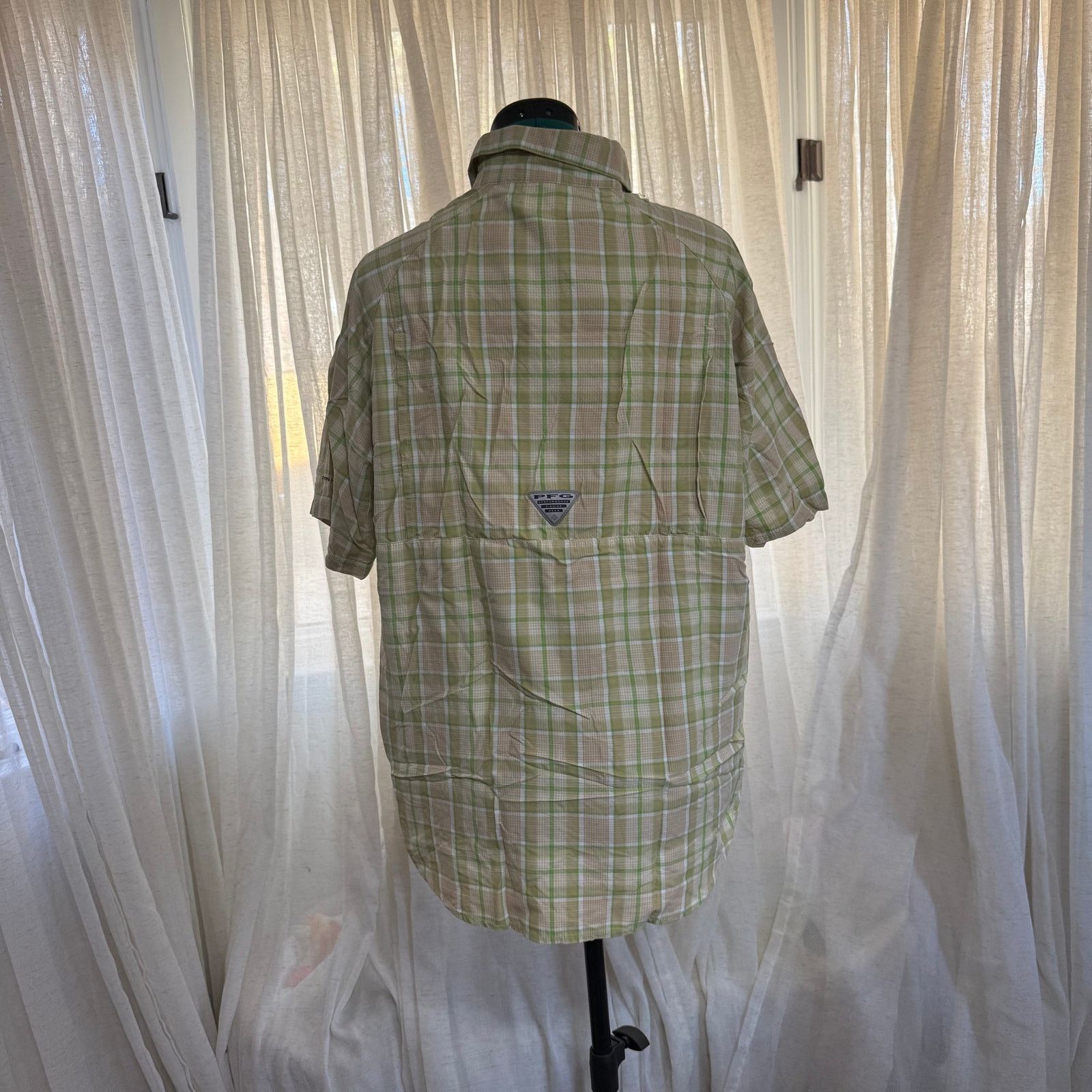 Columbia Columbia Tan & Green Plaid Outdoor Shirt | Sz M Size US M / EU 48-50 / 2 - 6 Thumbnail