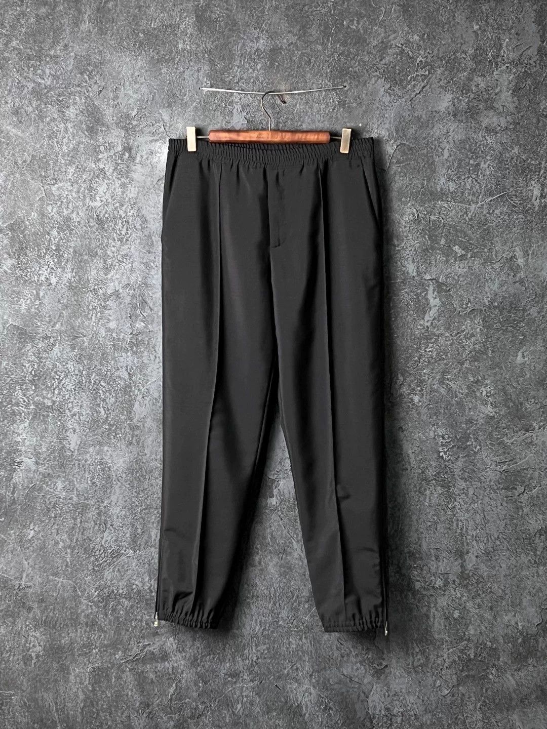 Versace Versace Casual Black Casual Pants 32 Men Size US 32 / EU 48 - 1 Thumbnail