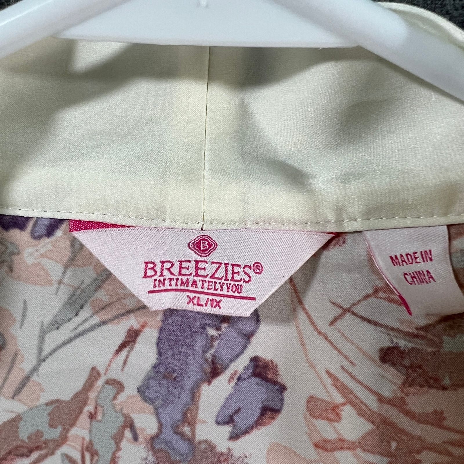 Other Breezies Open Front Short Sleeve Lounge Topper Size XL/1X Size XL / US 12-14 / IT 48-50 - 5 Thumbnail