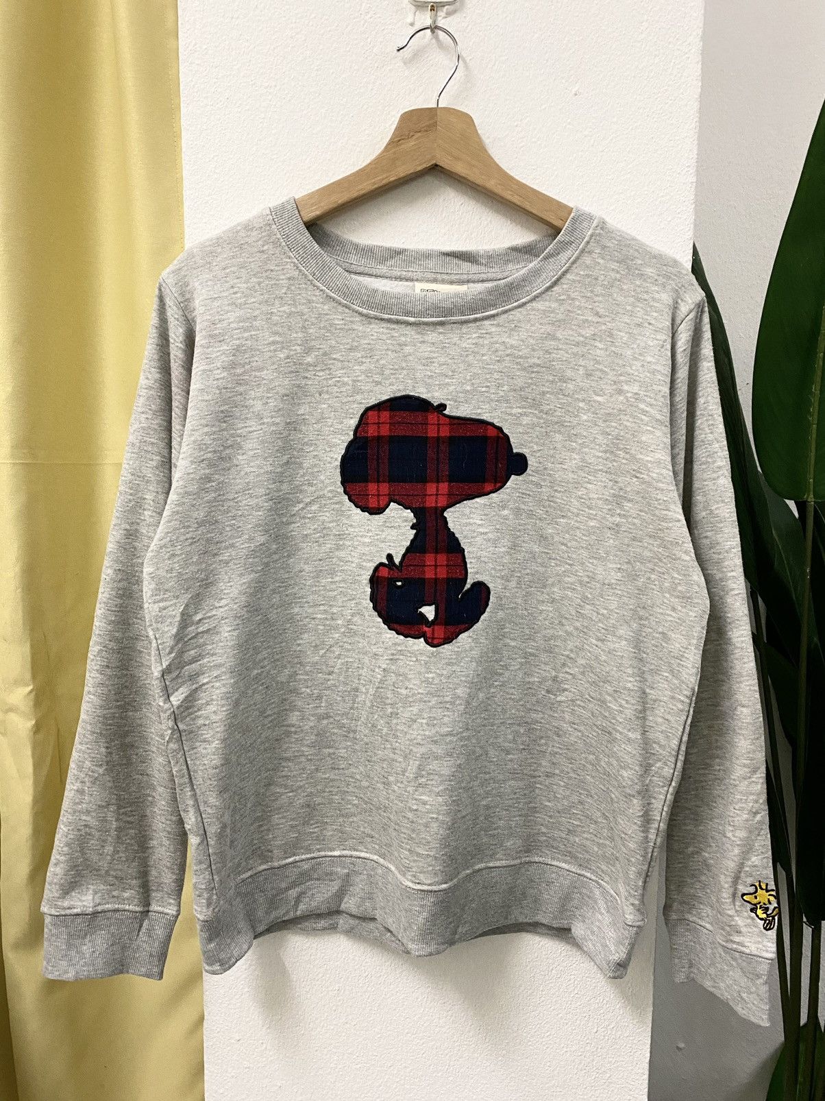 Peanuts Checkered Logo Sweatshirt