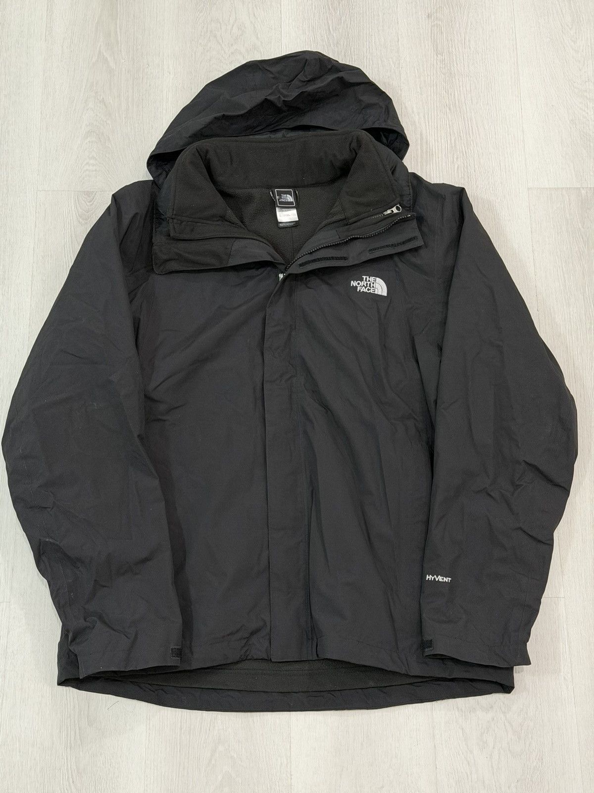 The North Face The North Face HyVent 2 in 1 Mountain Jacket Packable Hood L Size US L / EU 52-54 / 3 - 1 Thumbnail