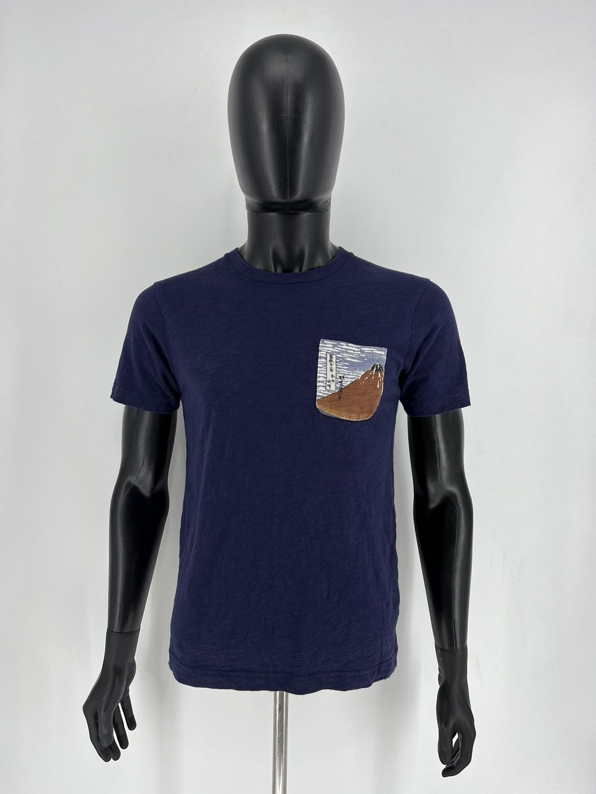 Japanese Brand Mens Uniqlo Hokusai Blue T Shirt art tee Japanese Brand y2k Size US S / EU 44-46 / 1 - 2 Thumbnail