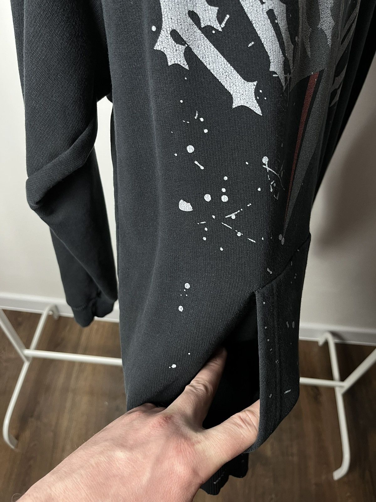 Trapstar London VINTAGE TRAPSTAR Big Logo Hoodie Faded Black Streetwear Y2k Size US S / EU 44-46 / 1 - 6 Thumbnail